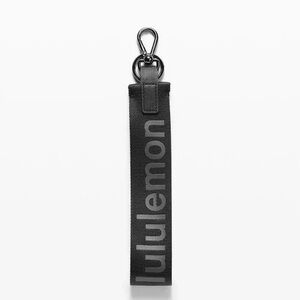 New Lululemon Never Lost Black on Black Keychain